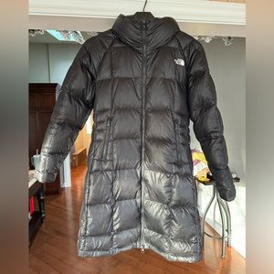 The North Face Women's Metropolis Parka